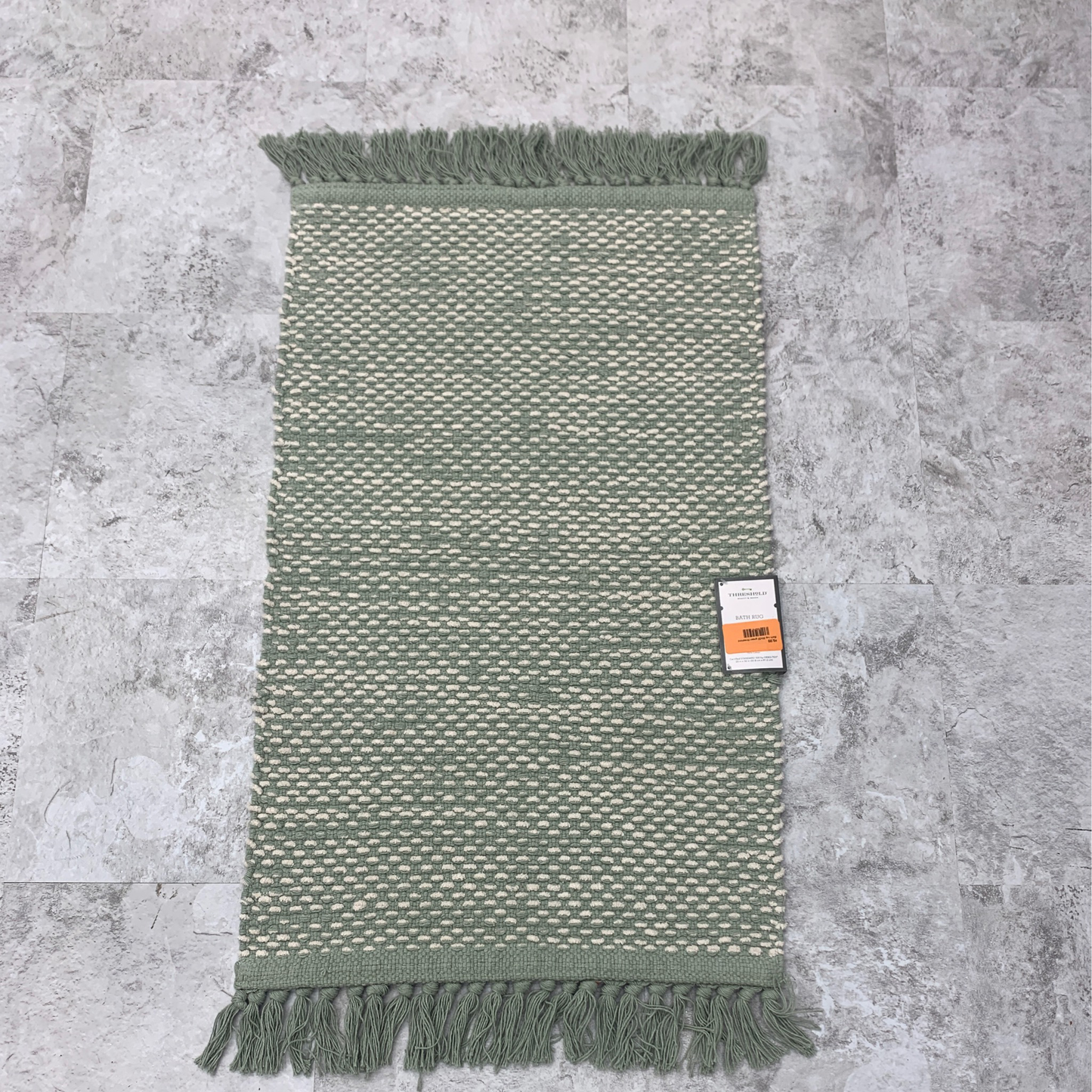 Bath rug 20x32 green threshold